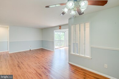 8 Canterbury Ct unit M8, Sewell, NJ 08080 - photo 3