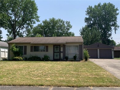 2922 Eastlawn St, Lorain, OH 44052 - photo 3