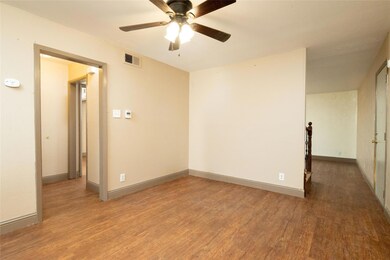 779 Briarwood Ln, Hurst, TX 76053 - photo 7