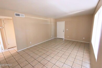 430 N Hall unit A, Mesa, AZ 85203 - photo 2