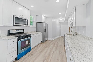 18427 Argyle Ave, Homewood, IL 60430 - photo 3