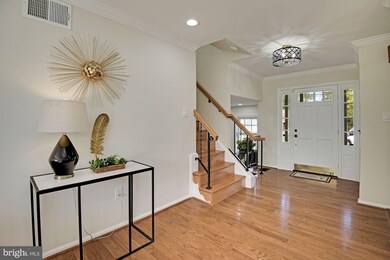 11024 Rutledge Dr, North Potomac, MD 20878 - photo 5