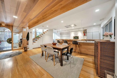 unlisted-address, New York, NY 10012 - photo 5