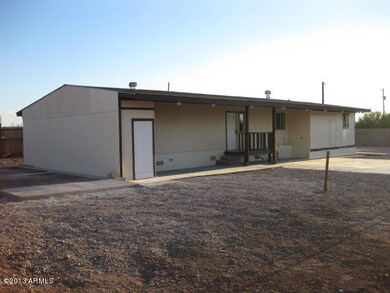 855 E 4th Ave