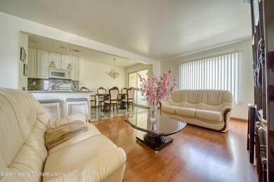 122 Gervil St unit 119, Staten Island, NY 10309 - photo 7