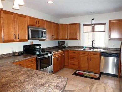 134 King St, Ludlow, MA 01056 - photo 6