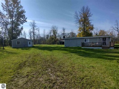 2936 E Gordon Rd, Au Gres, MI 48703 - photo 2