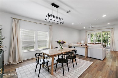 05-Dining Area