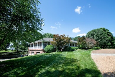 1371 Moran Rd, Franklin, TN 37069 - photo 2