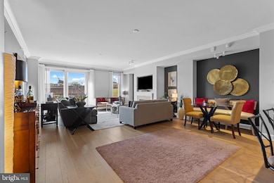 The Ritz-Carlton Residences, Baltimore, MD 21230 - photo 4