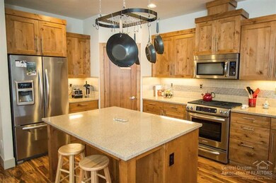 874 SW Crestline Dr, Bend, OR 97702 - photo 7