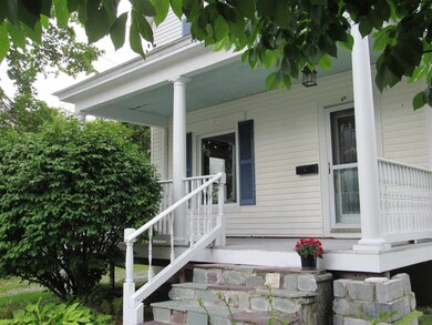 51 Kingsley Ave, Rutland, VT 05701 - photo 3