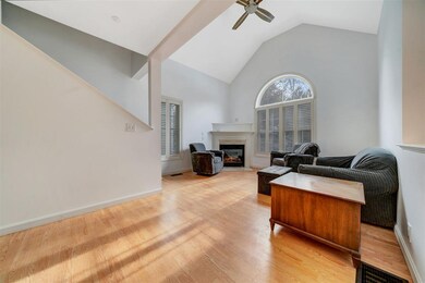 3 Cascade Cir, MerriMacK, NH 03054 - photo 4