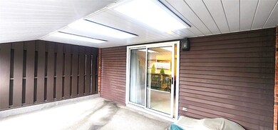 663 Georgetown Village, Indiana, PA 15701 - photo 2