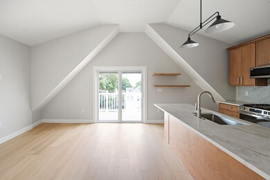 206 Byron St unit 3, Boston, MA 02128 - photo 4