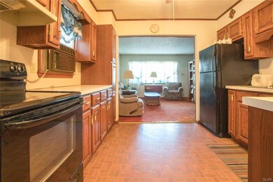 3618 Greenway St, Easton, PA 18045 - photo 7