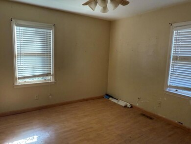 2010 Melrose Dr, Albany, GA 31707 - photo 6
