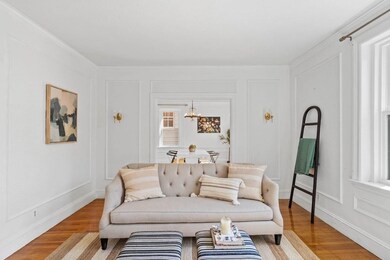 311 Tappan St unit 2, Brookline, MA 02445 - photo 4