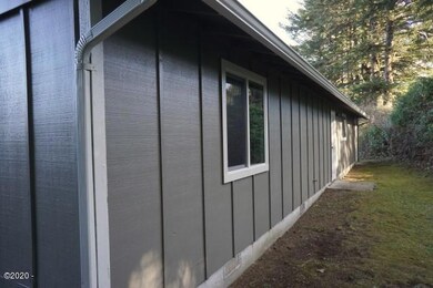 1942 SW Galley Ct, Lincoln City, OR 97367 - photo 3