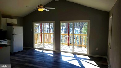 207 Tall Pine Ln, Gerrardstown, WV 25420 - photo 7