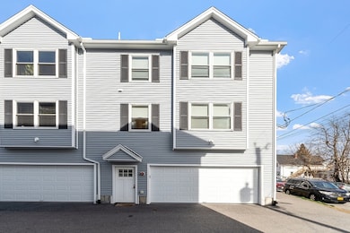 29 Orchard St unit 29A, Haverhill, MA 01830 - photo 2