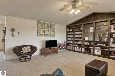 7880 E Longbranch Cir, Traverse City, MI 49684 - photo 4