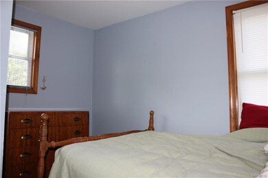 381 E Stenzil St, North Tonawanda, NY 14120 - photo 6