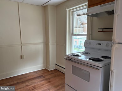 114 Strode Ave, Coatesville, PA 19320 - photo 7