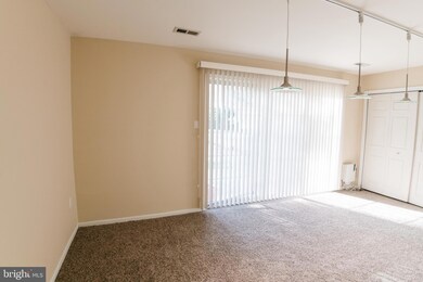 3407 Carriage Ct, North Wales, PA 19454 - photo 4