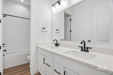 2208 N Kenora Ave, Star, ID 83669 - photo 7