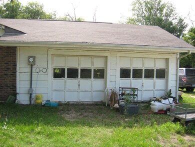 1520 Valley View Dr, Joshua, TX 76058 - photo 6