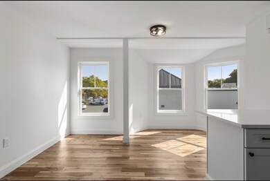 8 Enon St unit 203, Beverly, MA 01915 - photo 4