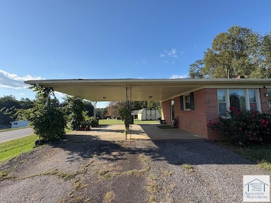 306 Clarence Martin Rd, Bassett, VA 24055 - photo 3