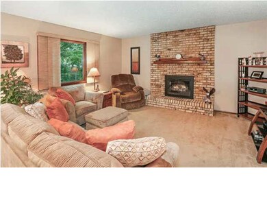 Wood-Burning Fireplace - Cozy!