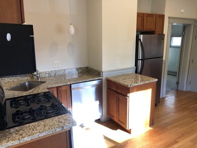 90 Inman St unit 2, Cambridge, MA 02139 - photo 3