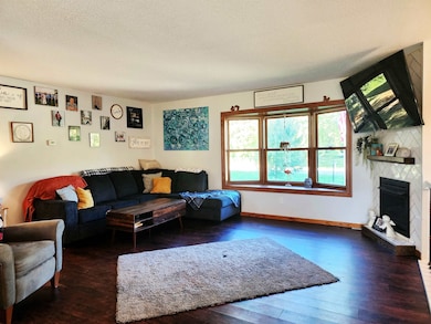 21812 Fleming Ave, Tomah, WI 54660 - photo 6