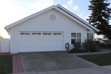 6853 Shearwaters Dr, Carlsbad, CA 92011 - photo 2