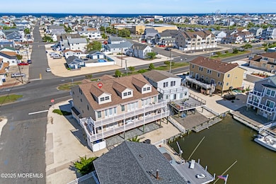 1707 Bay Blvd (52)