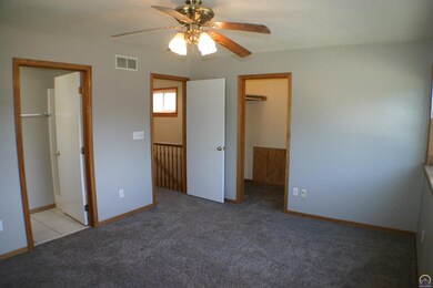 7000 SW Arborhaven Ln, Topeka, KS 66619 - photo 6