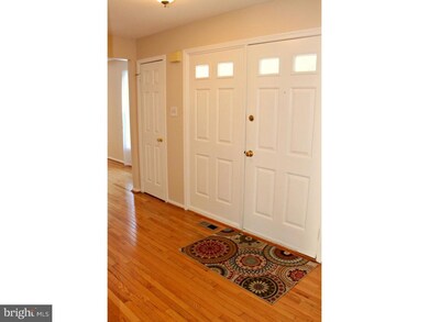 312 Longstone Dr, Cherry Hill, NJ 08003 - photo 2