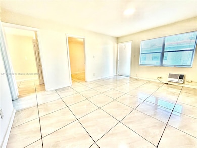 2571 NW 13th Ct unit 2, Fort Lauderdale, FL 33311 - photo 3