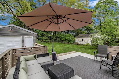 Cascade deck to backyard