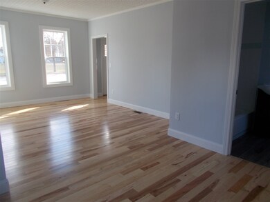 12 Cocheco Ave, Rochester, NH 03868 - photo 5