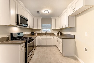 3627 Rebecca St, Houston, TX 77021 - photo 6