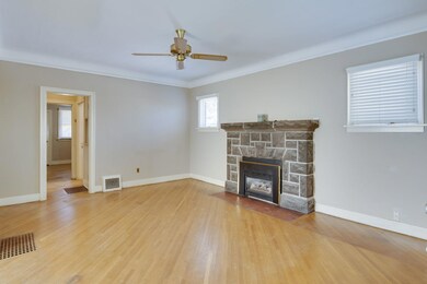 8-web-or-mls-217 SW 8th ST-8