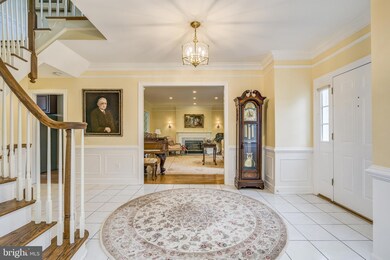 12086 Wetherfield Ln, Potomac, MD 20854 - photo 4