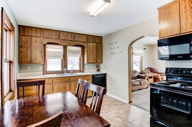 7008 Hosler Rd, Leo, IN 46765 - photo 5