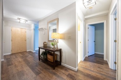 5 Blackstone Dr unit 4, Nashua, NH 03063 - photo 2