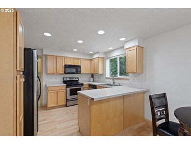 600 SE 151st Ave, Portland, OR 97233 - photo 4