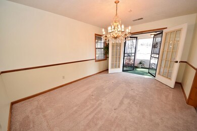 .....Dining Room's French Doors allow access to th